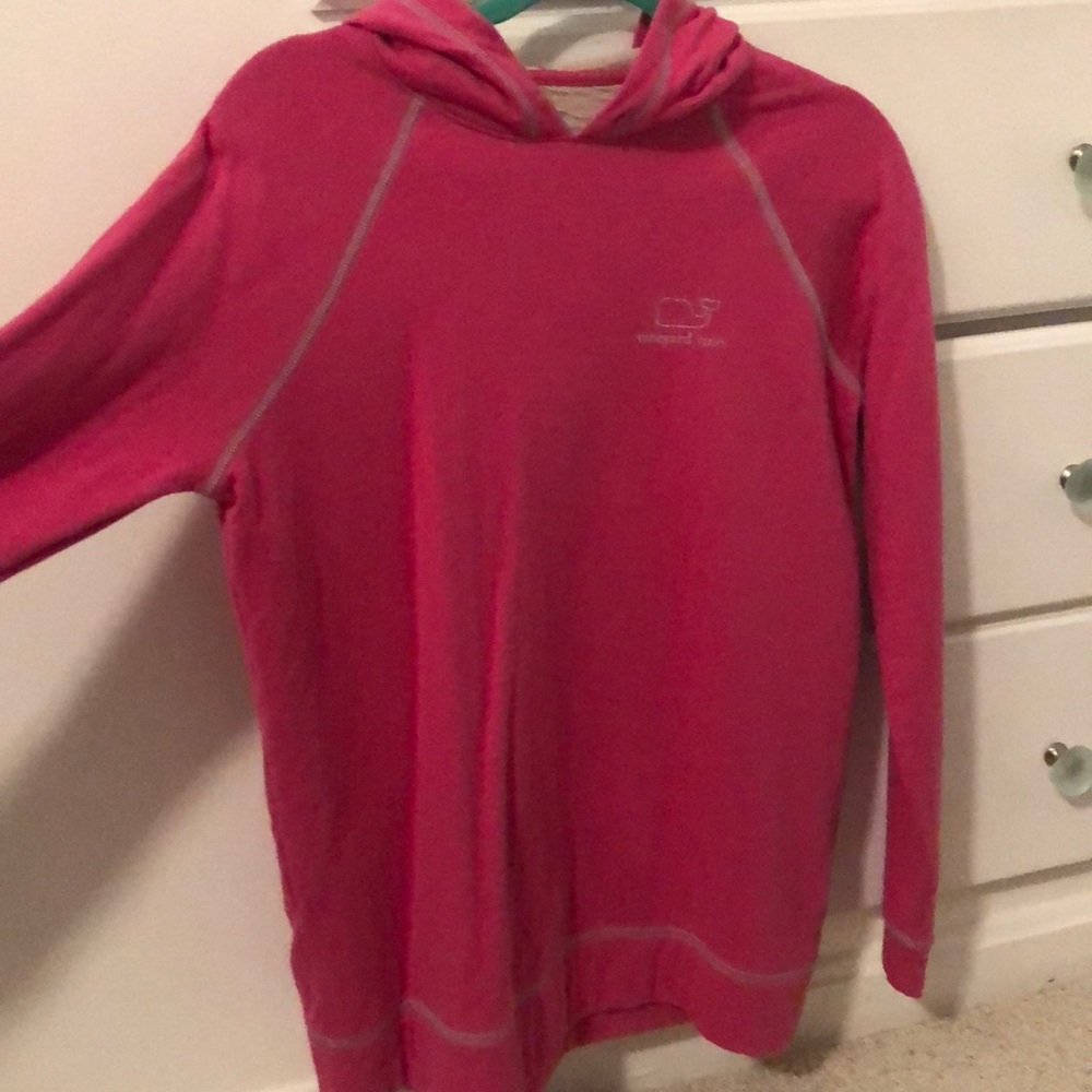 Pink vineyard vines hoodies